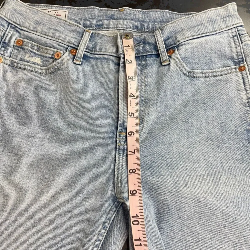 Gap Vintage Slim Mid Rise Light Wash Jeans Size 27 / 4P